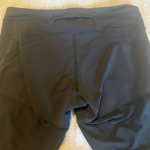 Lululemon Cropped Mesh Leggings